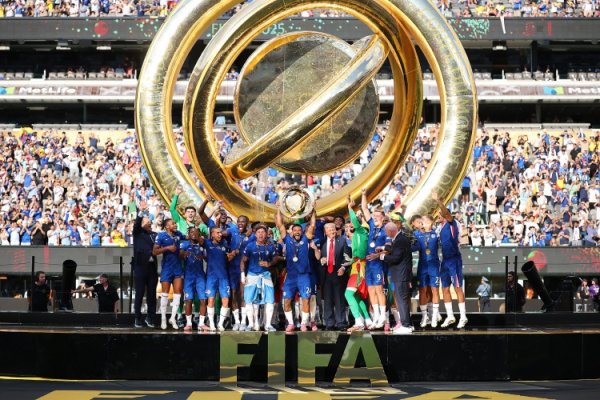 FIFPro主席：FIFA被腐朽体系束缚，一切都可以用金钱购