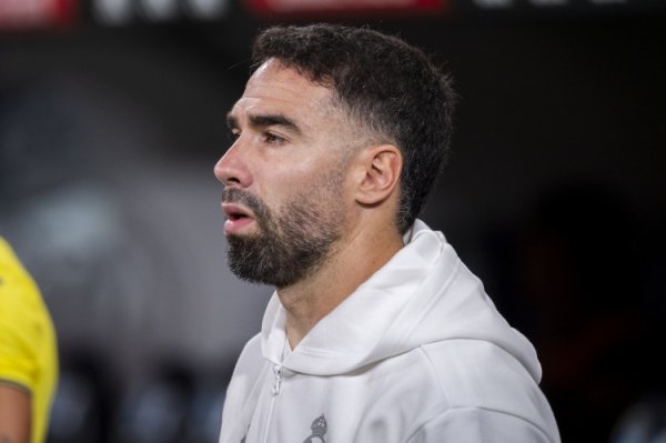 记者:卡瓦哈尔正积极复健  中,皇马和球员目标是赶在国家德比