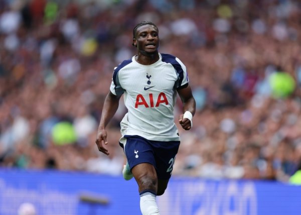 传射建功！库杜斯职业生涯第二次英超单场得分  +助功