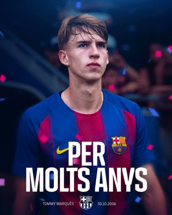 罗马诺：巴萨19岁中场球员马克斯随一线队练习  ，弗里克希望