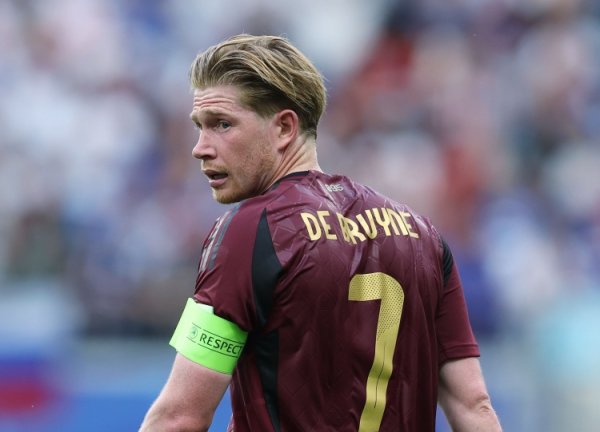 德布劳内射门23次、打进6球、准确传中14次，欧洲世预赛中场