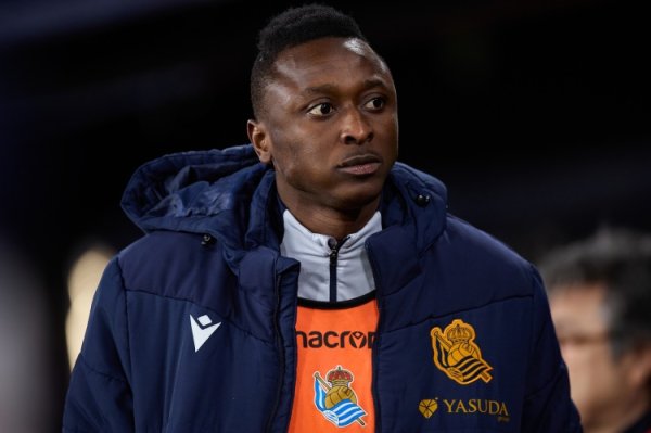 皇社主帅谈球队前场球员出场时间：会根据球员特点在合适时使用他