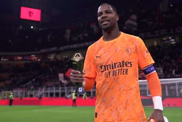 7次扑救+扑点完成零封，官方：迈尼昂当选米兰1-0罗马全场最