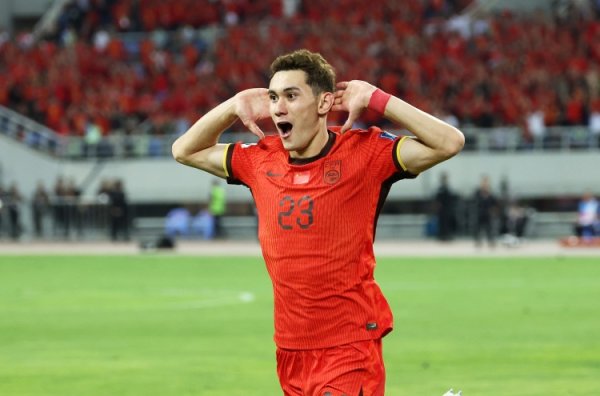 用在刀刃上？拜合拉木本赛季俱乐部19场0球0助，国字号9场进